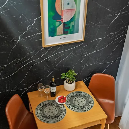 Aparthotel Winieckiego 300m From 3*