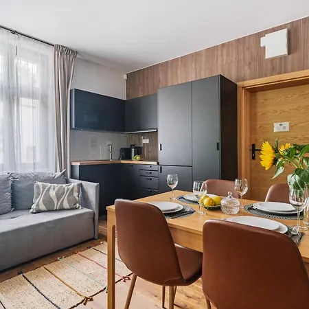 Aparthotel Winieckiego 300m From 3*