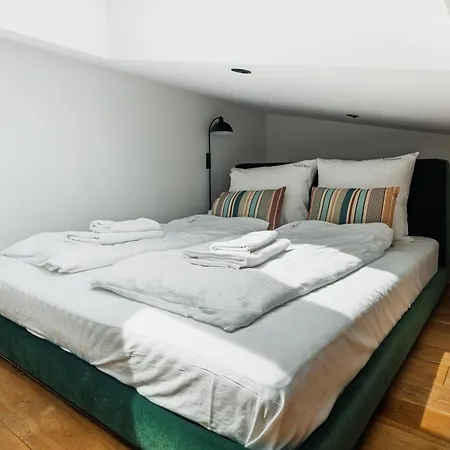 Aparthotel Winieckiego 300m From